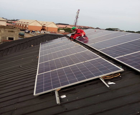How many watts per hour will a solar panel produce in nigeria?